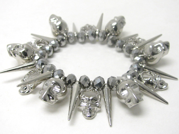 Metal spike and skull charm dangle stretch bracelet