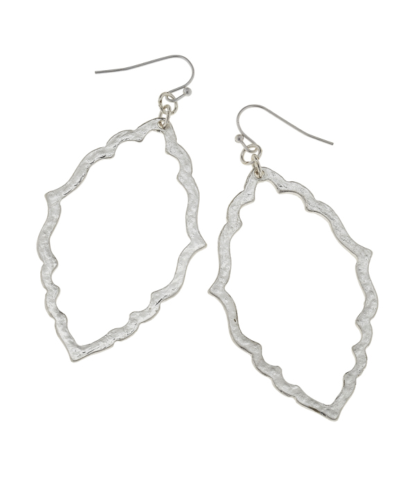 Artisan hammered floral outline earring