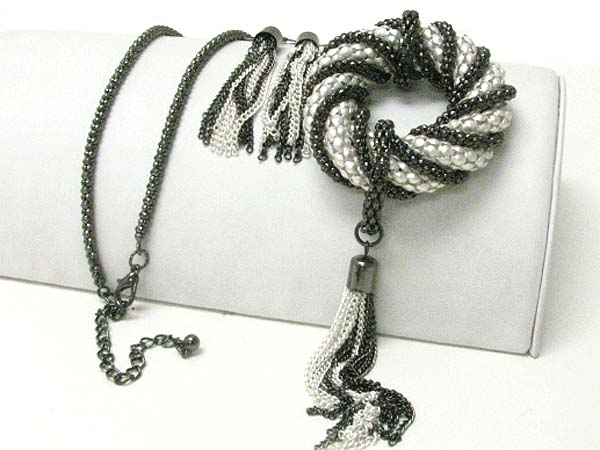 Mixed metallic chain donut drop long chain necklace