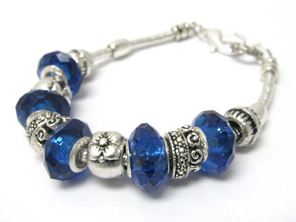 Facet glass stone and textured metal beads link bracelet