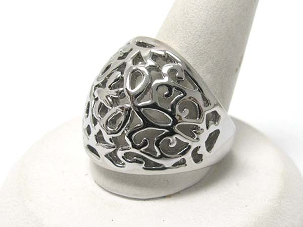 Textured cut out fashion metal ring 