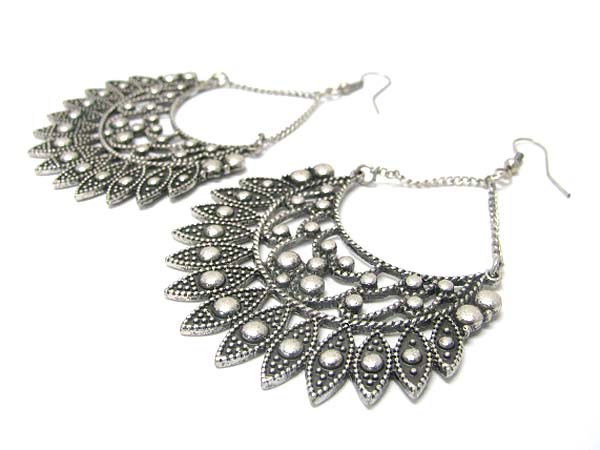 Textured metal arc drop earring