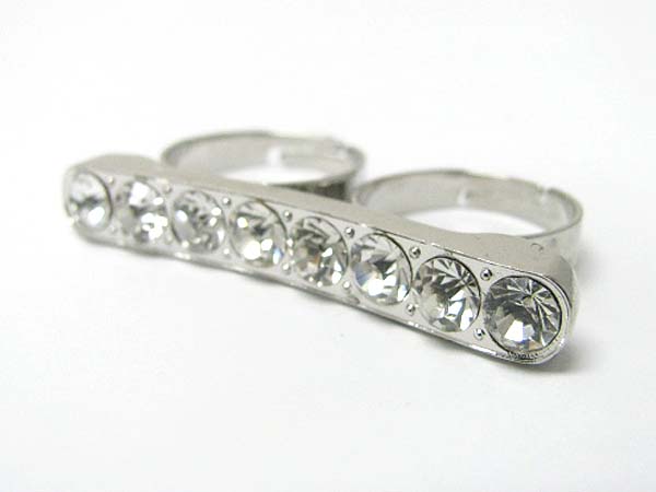 Crystal single line dual finger adjustable size ring