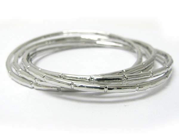 Multi stackable metal bangle set