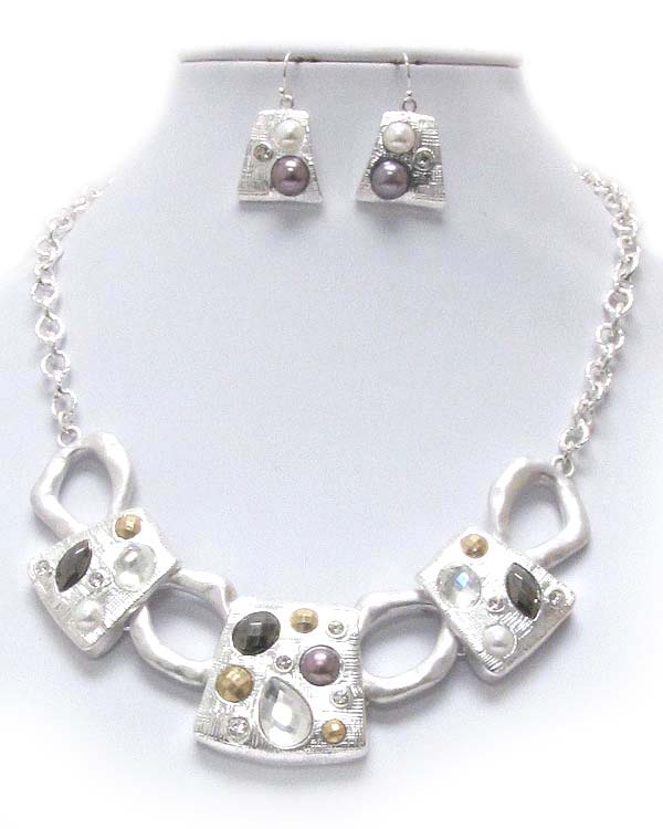 Multi facet stone deco on textured metal bar link necklace earring set