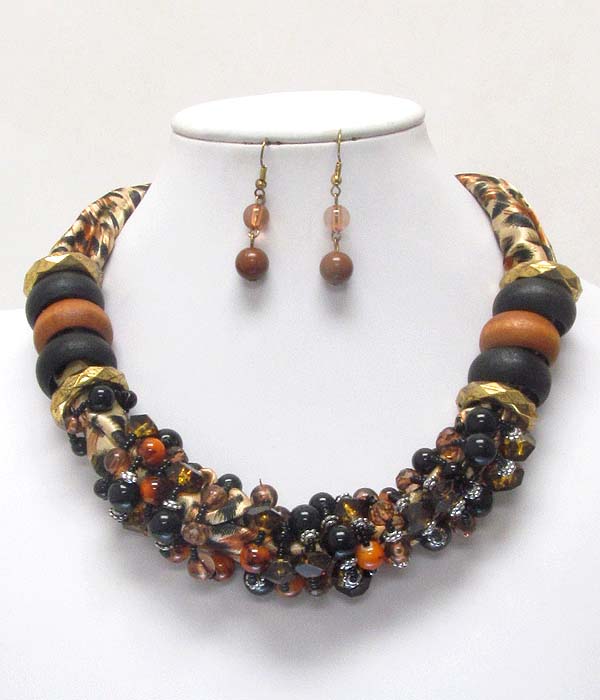 Animal print fabric and multi seed bead and wooden ring deco toggle necklace earring set