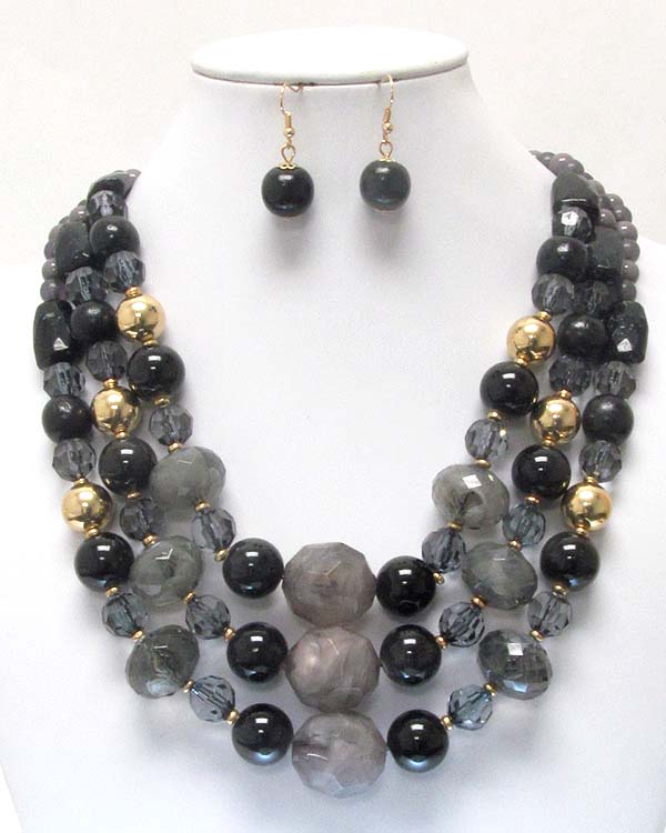 Chunky multi facet ball and 3 layer chain necklace earring set