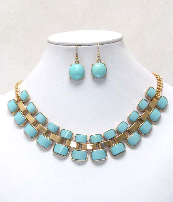 Multi facet acrylic stone and box chain necklace earring set