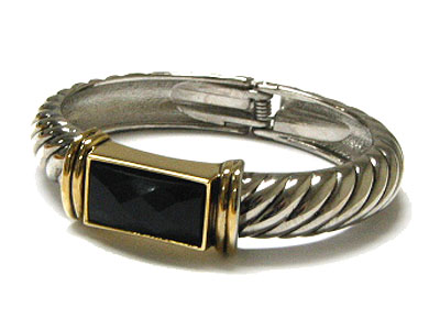 Metal hinge style bangle - wired cable type