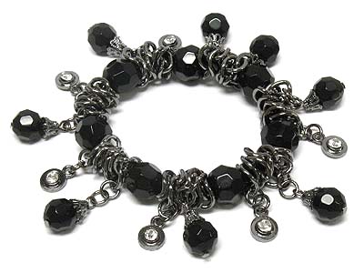 Facet cut acryl beads and crystal charms stretch bracelet 