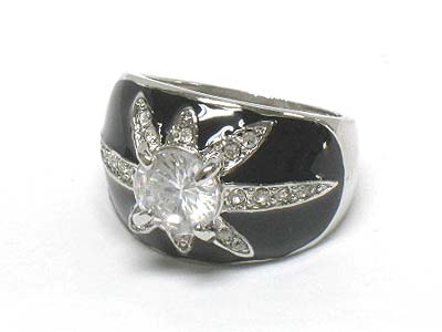 Cubic zirconia and crystal deco pattern ring