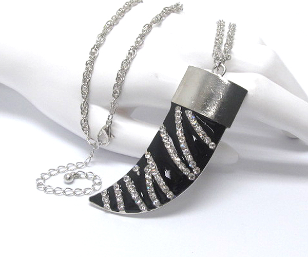 Crystal zebra patern large horn drop long chain necklace