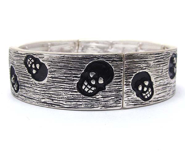 Metal scratch rectangle print multi skull stretch bracelet