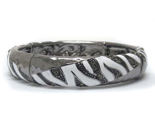 Crystal zebra print metal hammered stretch bracelet