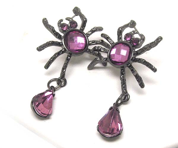 Halloween theme spider with teardrop earring  