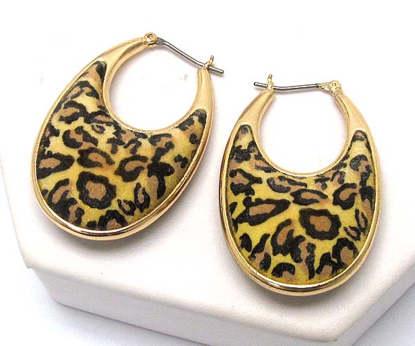 Leopard print fur art tear drop earring