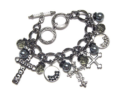 Multi crystal cross dangle chain link toggle bracelet