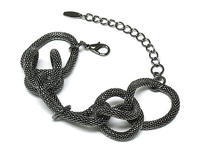 Metal mesh link bracelet