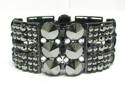 Metallic stone deco stretch bracelet