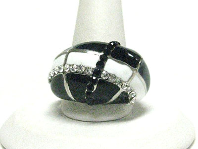 Crystal line metal epoxy ring