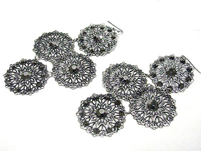 Crystal stud metal filigree round disk drop earring