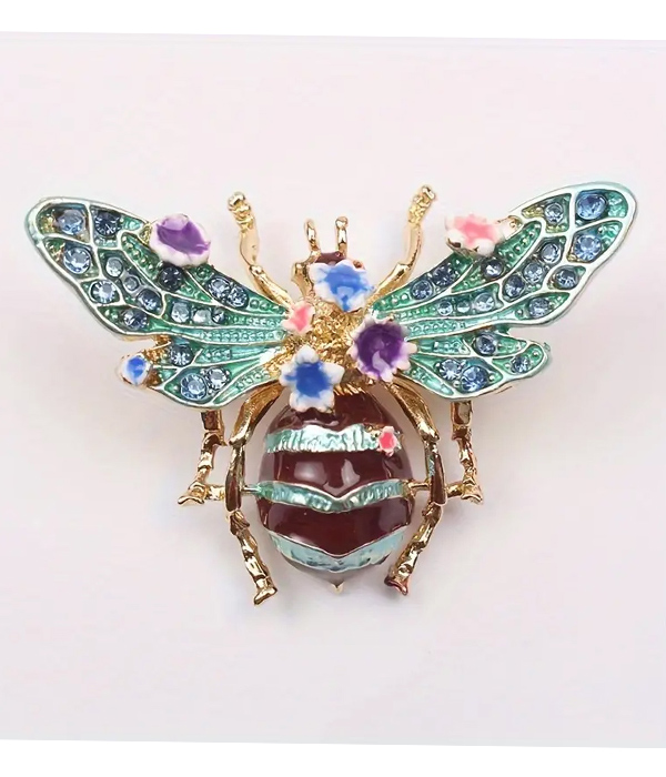 Epoxy bee brooch