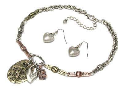 Metal oval pendant and charm necklace and earring set 