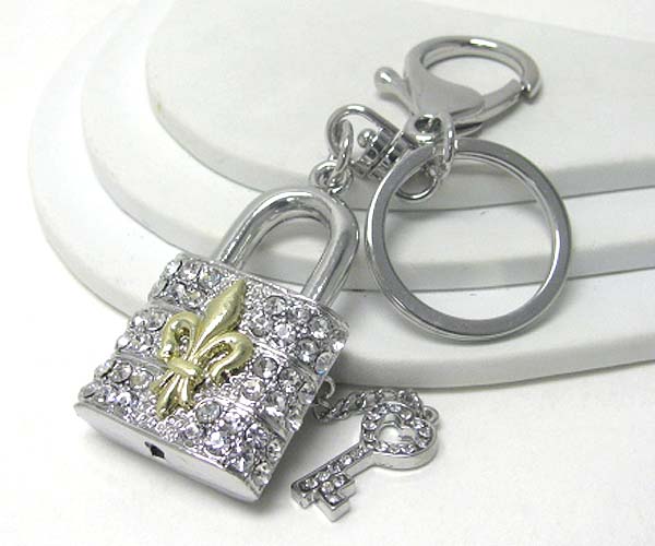 Crystal stud fluer de lis lock and key charm key chain