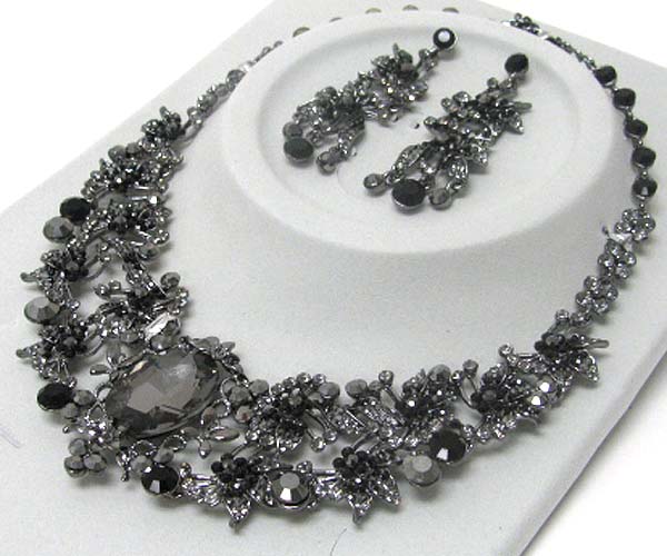 Luxurious austrian crystal line - crystal and facet glass deco multi flower link party necklace earring set