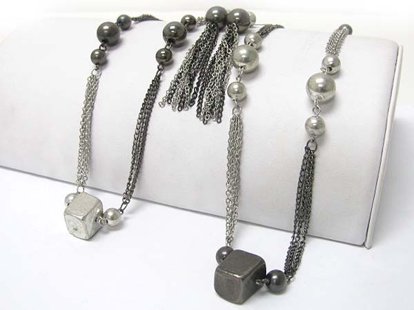 Metal cube and ball link long chain necklace earring set