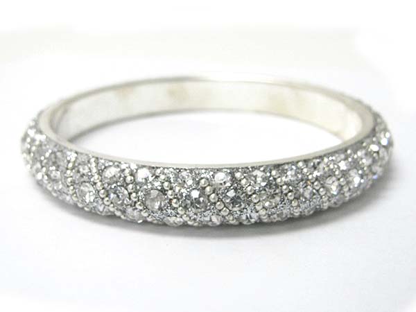 Crystal stud metal round bangle