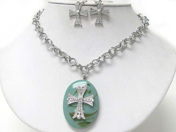 Cross theme acrylic oval pendant necklace set