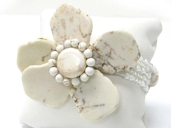 Natural stone and beads deco flower top multi beads stretch bracelet