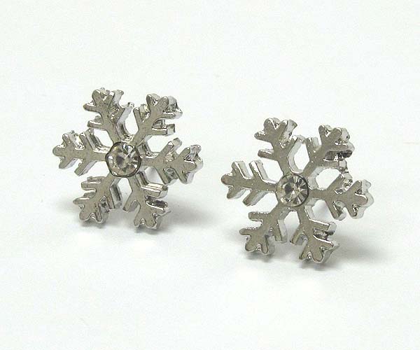 Crystal snow flake stud earring