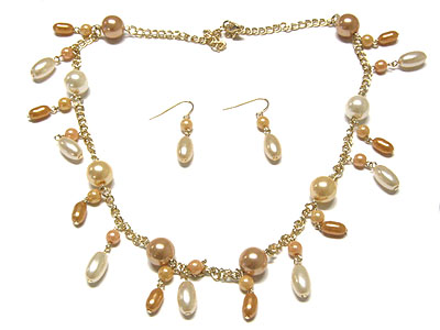 Fresh water pearl beads drop necklace and earring set