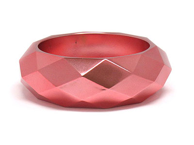 Facet colored alloy metal bangle