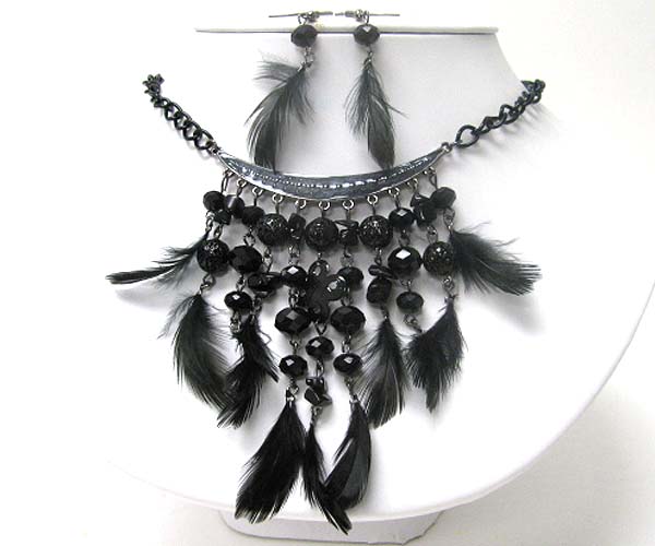 Feather and glass beads drop necklace earring set