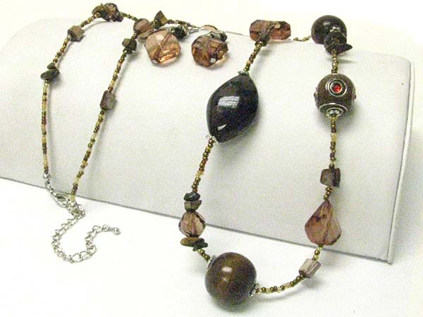 Mixed beads and stone long necklace earring set