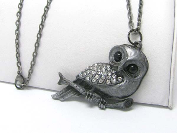 Crystal stud owl pendant long chain necklace