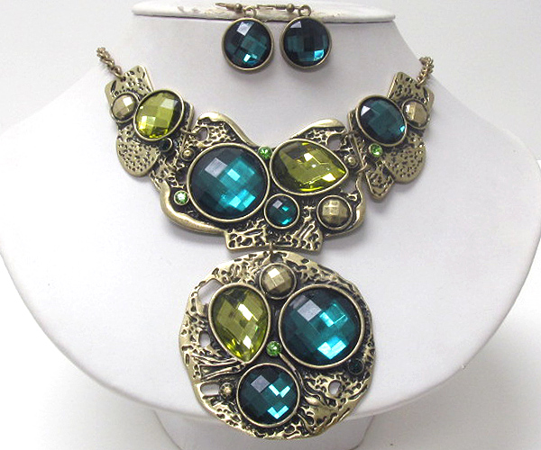 Crystal and acrylic stone deco vintage style necklace earring set