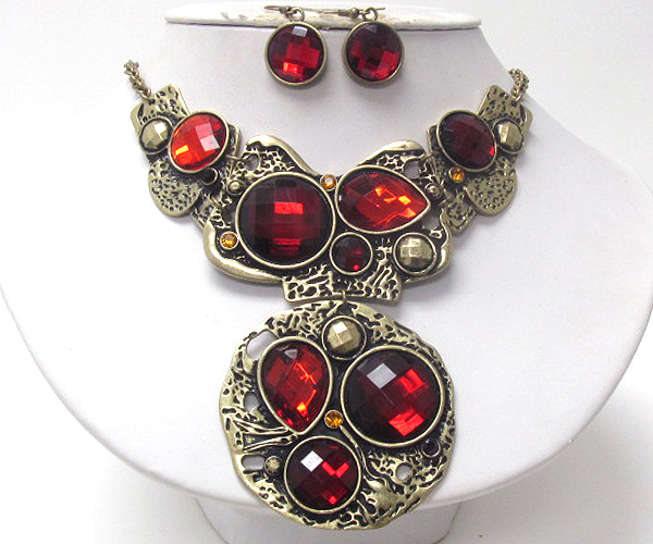 Crystal and acrylic stone deco vintage style necklace earring set