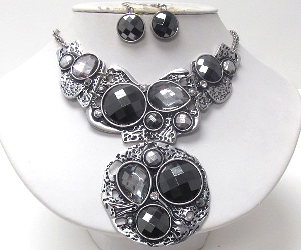 Crystal and acrylic stone deco vintage style necklace earring set