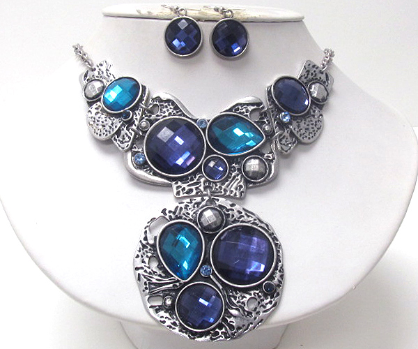 Crystal and acrylic stone deco vintage style necklace earring set