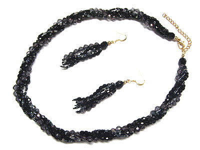 Braided seed beads necklace and earring set