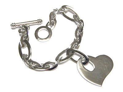 Thick big heart and thick chain toggle bracelet