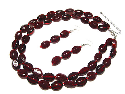 Double line glass beads necklace and earring set