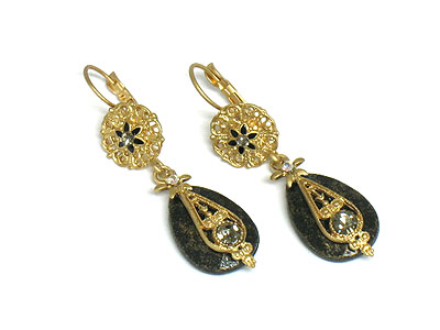 Crystal and metal filigree drop earring