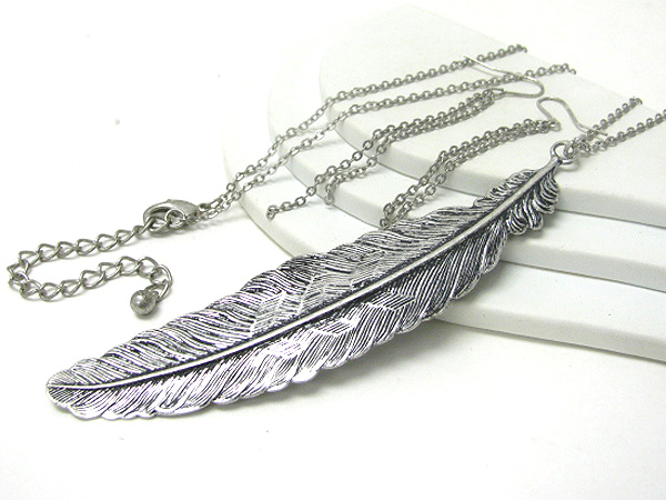 5 inch long metal feather pendant necklace earring set