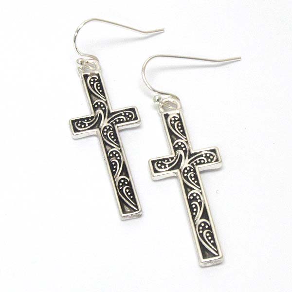 Metal filigree cross earring