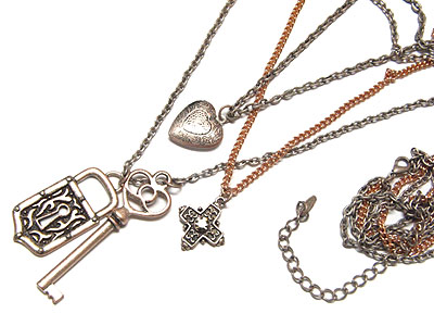 Antique style victorian key lock and heart necklace